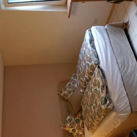 Zimmer Frei * Wiesbaden